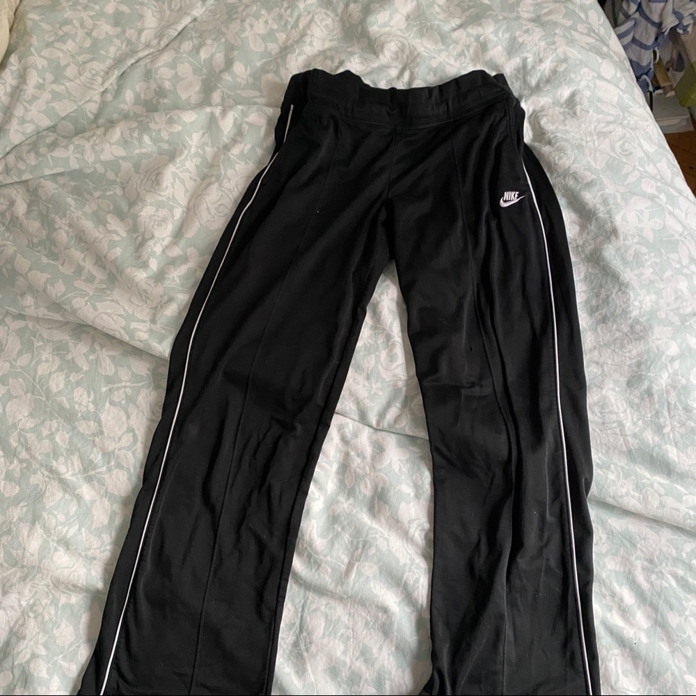 Nike fleece lined pants